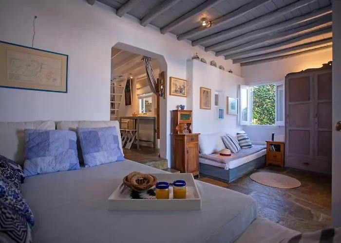 Cosy Boheme Retreat With Sea Views Mykonos Town