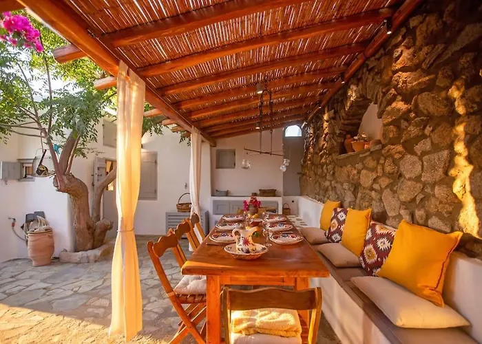 Ferienhaus Cosy Boheme Retreat With Sea Views